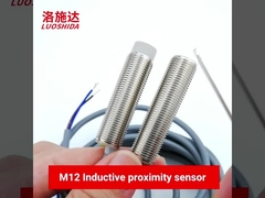 10-30VDC Cilindrische Aanleidinggevende Schakelaar 3 Buis 35mm van de Nabijheidssensor van het Draadm12 Kortere Metaal Lengte